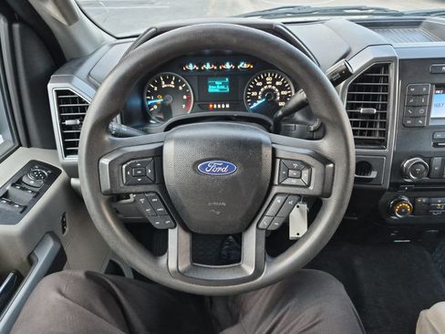 Used 2018 Ford F150 XLT RWD image 25