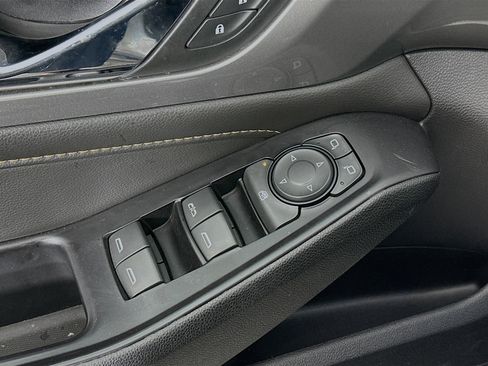 Used 2019 Chevrolet Traverse LT image 15