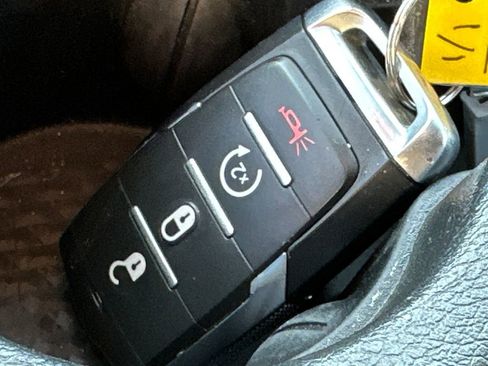 Used 2025 RAM 1500 Big Horn image 34