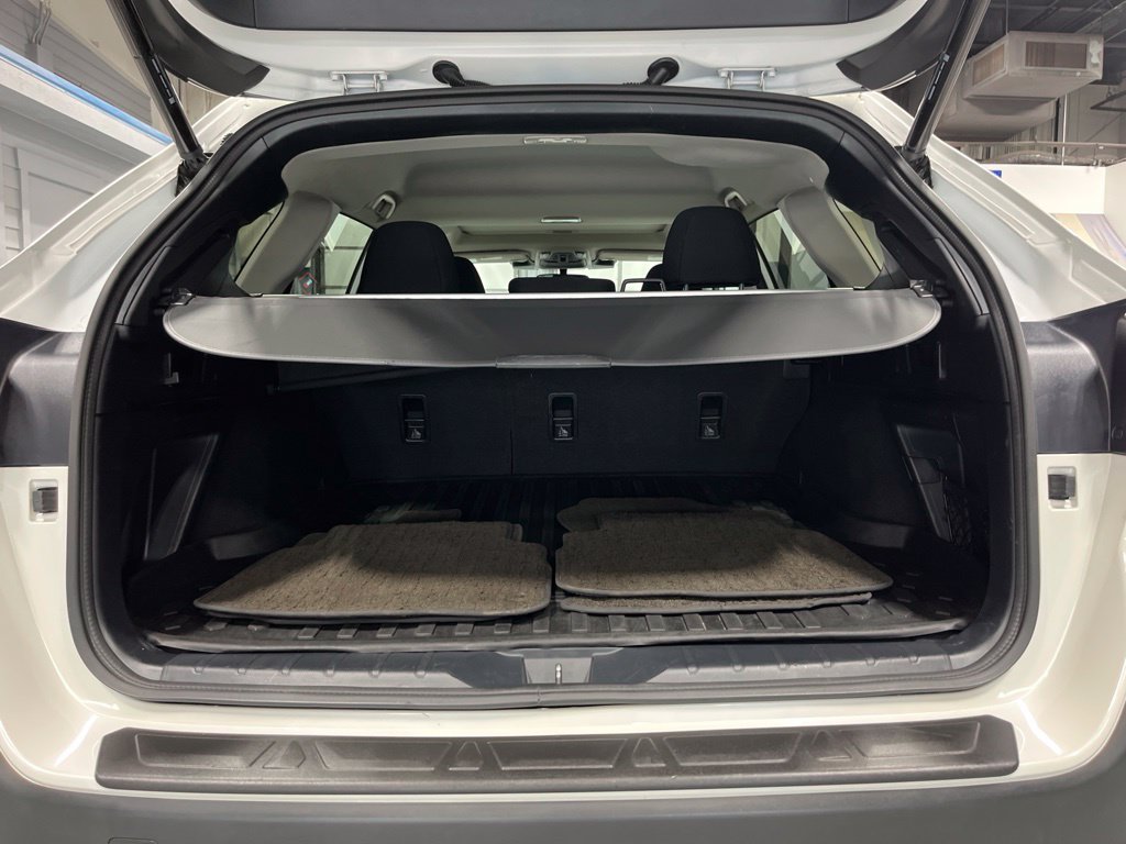 Certified 2024 Subaru Outback Premium AWD/4WD image 37