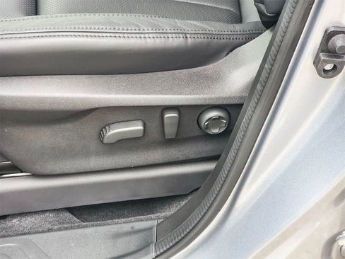 New 2026 Subaru Ascent Touring image 19