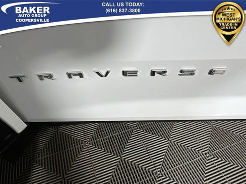 Certified 2025 Chevrolet Traverse LT w/ Sun and Wheel Package image 33