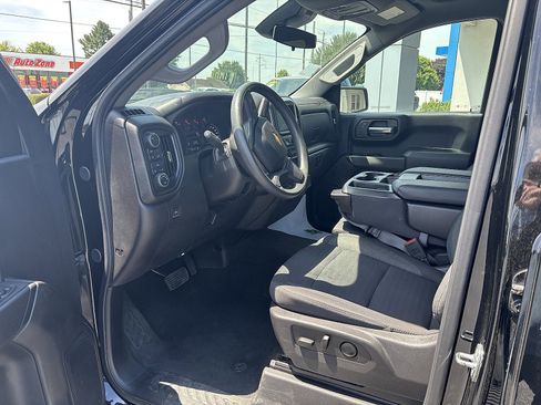 Used 2024 Chevrolet Silverado 1500 Custom AWD/4WD image 5