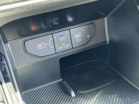 New 2026 Kia Sorento S image 37