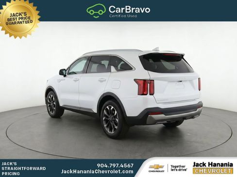 Used 2025 Kia Sorento SX FWD image 4