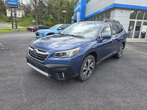 Used 2021 Subaru Outback Limited AWD/4WD image 3