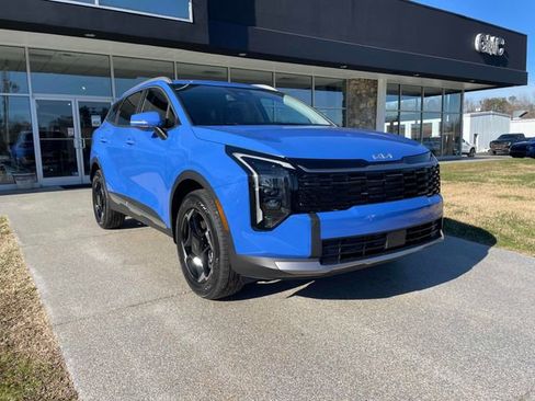New 2026 Kia Sportage EX image 1