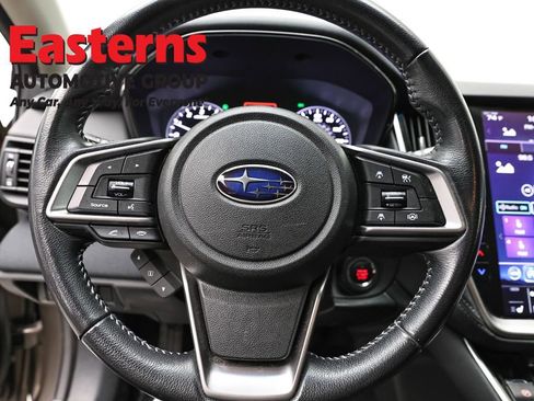Used 2022 Subaru Outback Premium image 10