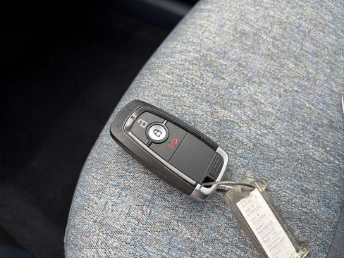 Used 2026 Ford Maverick XLT FWD image 17