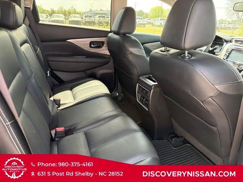 Used 2018 Nissan Murano SL w/ Midnight Edition Package image 35