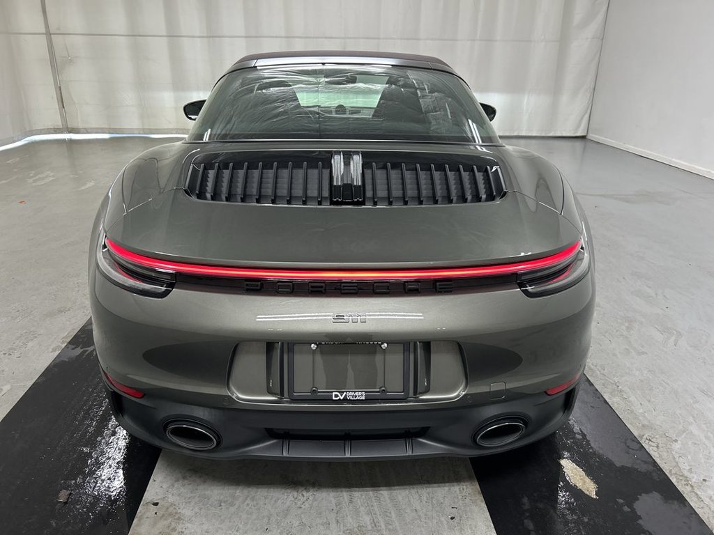 Certified 2022 Porsche 911 Targa 4 GTS AWD/4WD image 21