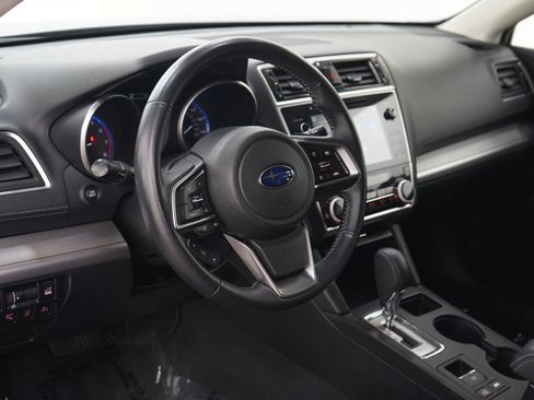Used 2018 Subaru Outback 2.5i Premium image 24
