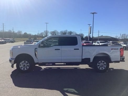 Used 2024 Ford F250 XLT w/ FX4 Off-Road Package image 4