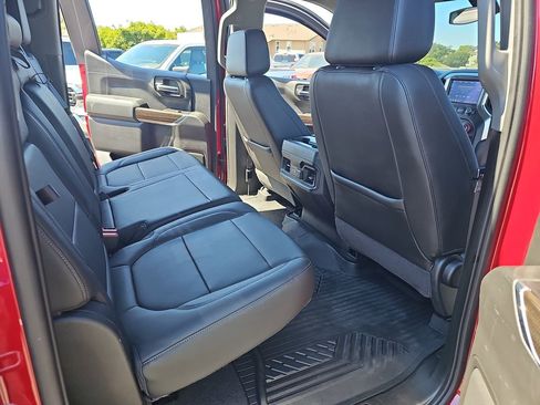 Used 2020 Chevrolet Silverado 1500 LT Trail Boss AWD/4WD image 11