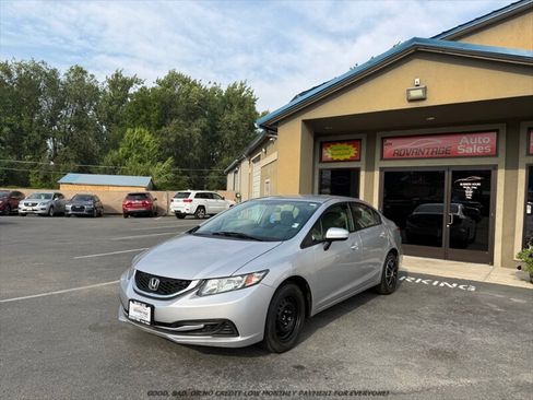 Used 2014 Honda Civic LX image 3