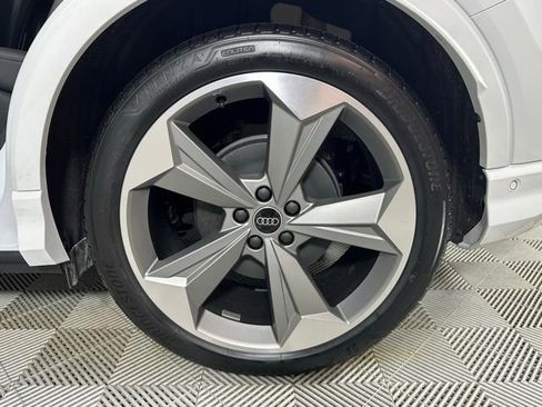 New 2026 Audi Q4 e-tron Premium Plus image 16