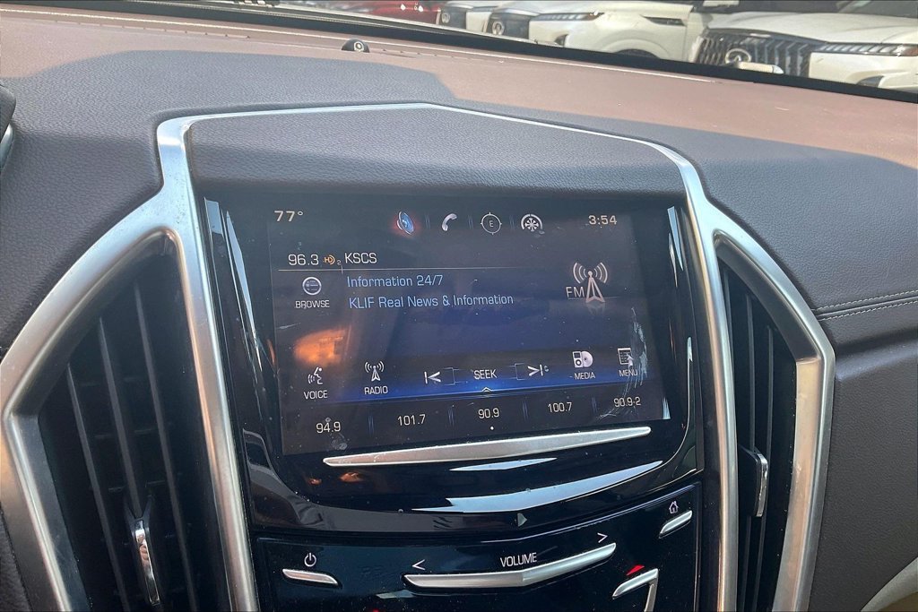 Used 2015 Cadillac SRX Luxury w/ Driver Awareness Package FWD image 20