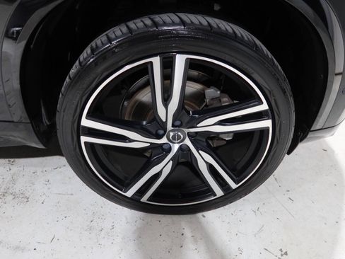 Used 2019 Volvo XC90 T6 R-Design w/ Protection Package Premier AWD/4WD image 43
