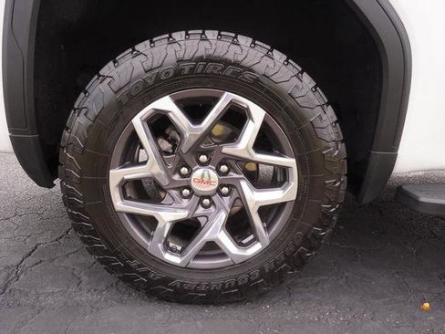 Used 2023 GMC Sierra 1500 SLT w/ SLT Premium Package image 46