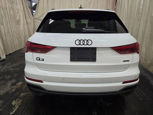 Used 2025 Audi Q3 2.0T Premium w/ Convenience Package AWD/4WD image 10
