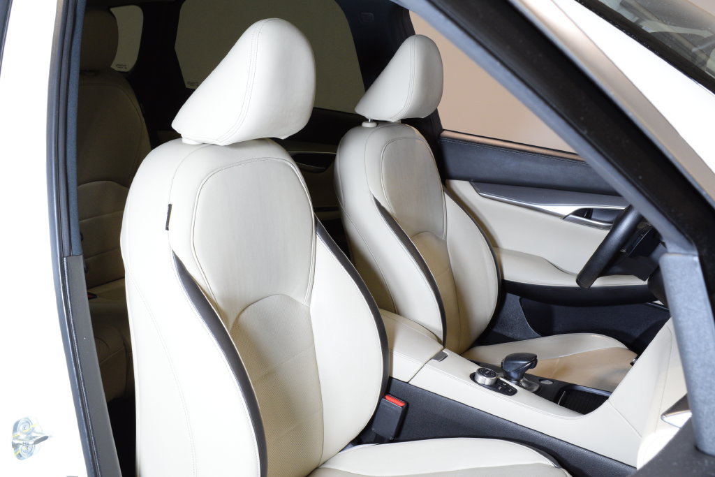 Certified 2022 INFINITI QX50 Luxe AWD/4WD image 33