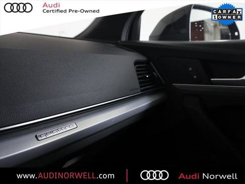 Certified 2025 Audi Q5 2.0T Premium image 7