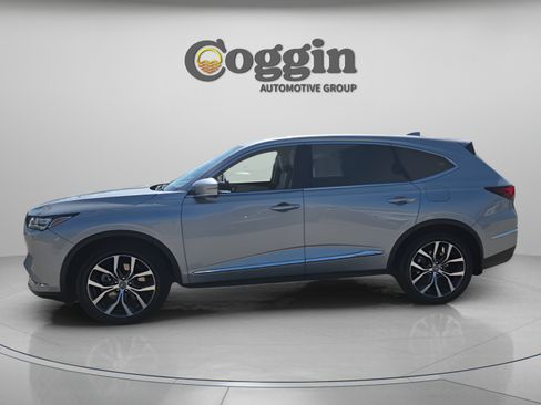 Used 2022 Acura MDX FWD w/ Technology Package image 2
