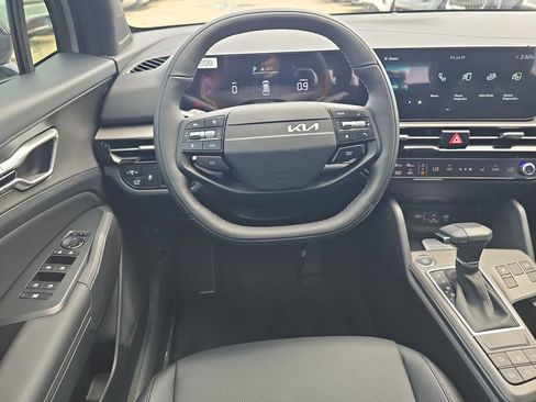 New 2026 Kia Sportage X-Line w/ X-Line Premium Package AWD/4WD image 14