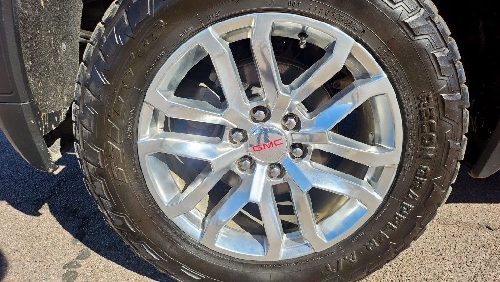 Used 2020 GMC Sierra 1500 SLT AWD/4WD image 15