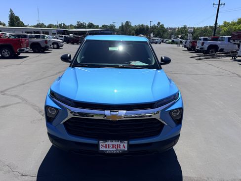 New 2026 Chevrolet TrailBlazer LS w/ LS Convenience Package AWD/4WD image 3