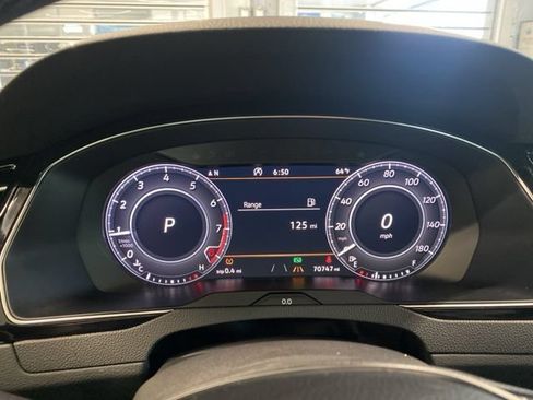Used 2019 Volkswagen Arteon SEL Premium AWD/4WD image 17