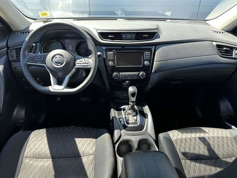 Used 2018 Nissan Rogue S w/ S Value Package AWD/4WD image 12
