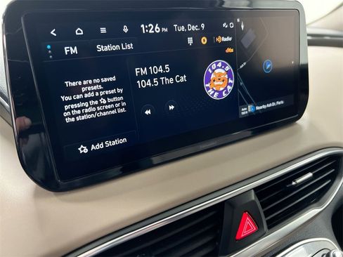 Used 2023 Hyundai Santa Fe SEL w/ Cargo Package image 13