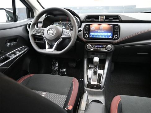 New 2025 Nissan Versa SR w/ Trunk Package image 10