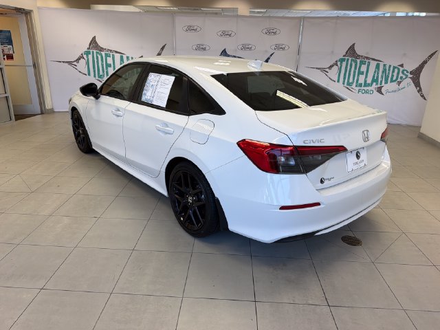 Used 2023 Honda Civic Sport image 5