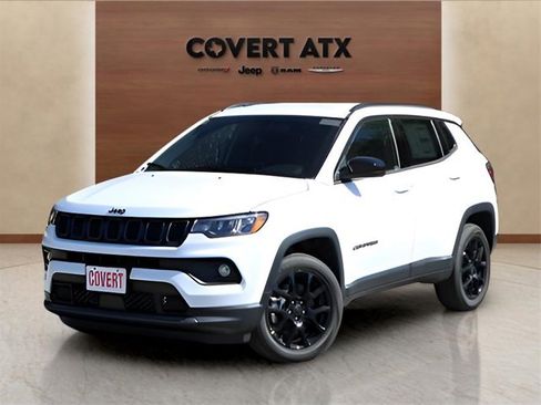 New 2026 Jeep Compass Latitude image 1