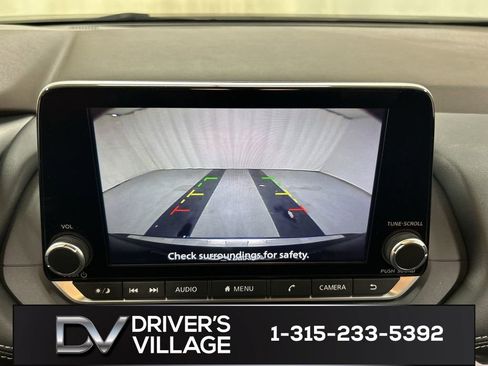 Used 2023 Nissan Rogue SV w/ SV Premium B Package AWD/4WD image 15
