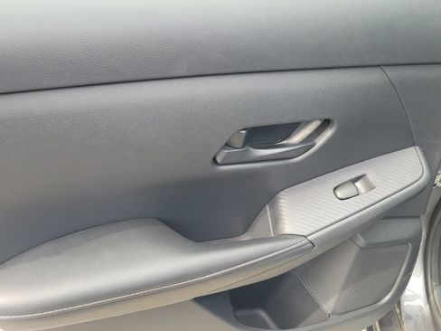 Used 2024 Nissan Sentra S FWD image 10
