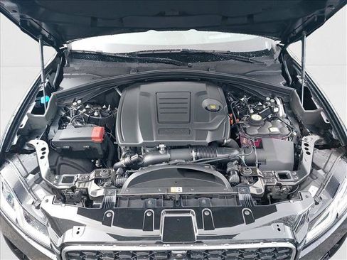 New 2026 Jaguar F-PACE R-Dynamic S image 27