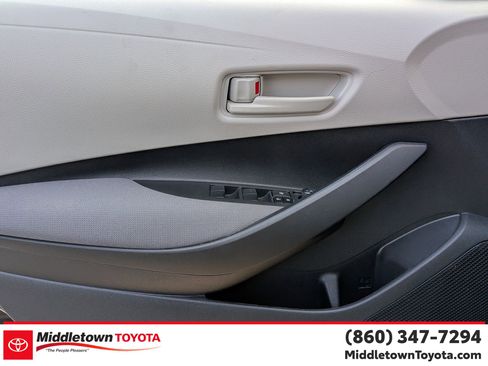 Certified 2022 Toyota Corolla L image 10
