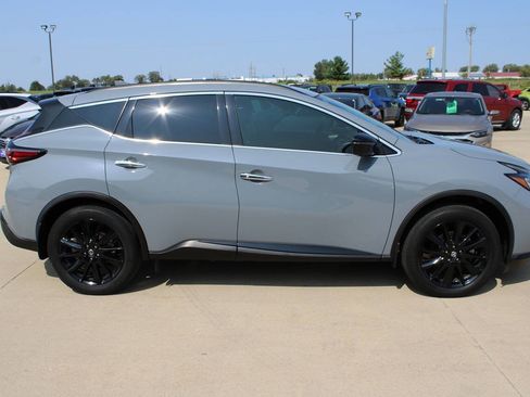 Used 2021 Nissan Murano SL image 4