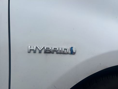 Used 2012 Toyota Prius C Two image 13