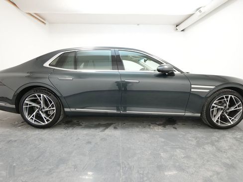 Used 2023 Genesis G90 3.5T image 10