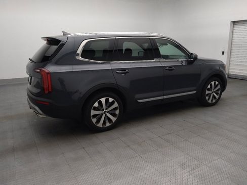Used 2022 Kia Telluride EX w/ EX Premium Package FWD image 10