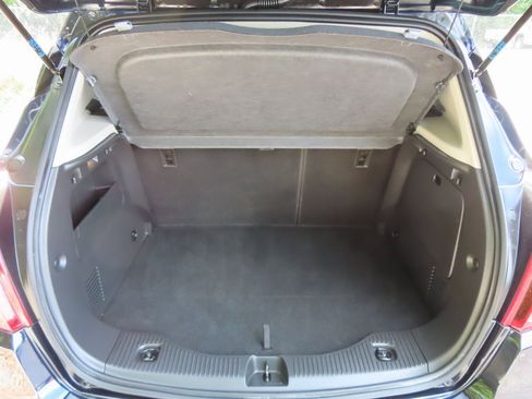 Used 2022 Buick Encore Preferred image 14