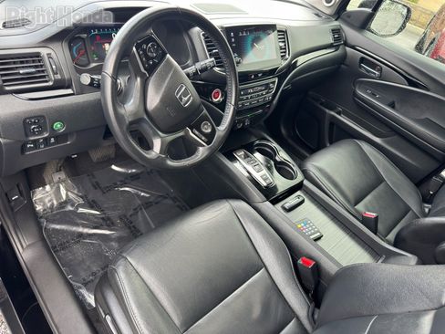 Used 2021 Honda Pilot Touring image 15