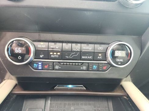 Used 2020 Ford Expedition Max Platinum AWD/4WD image 33
