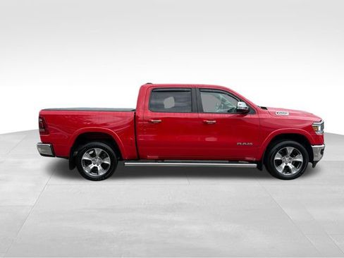 Used 2022 RAM 1500 Laramie AWD/4WD image 2