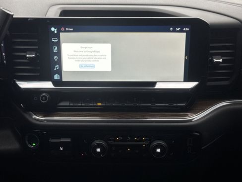 Used 2024 Chevrolet Silverado 1500 LT image 29