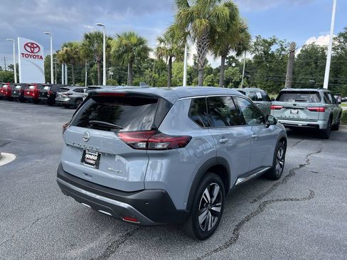 Used 2023 Nissan Rogue SL w/ SL Premium Package AWD/4WD image 10